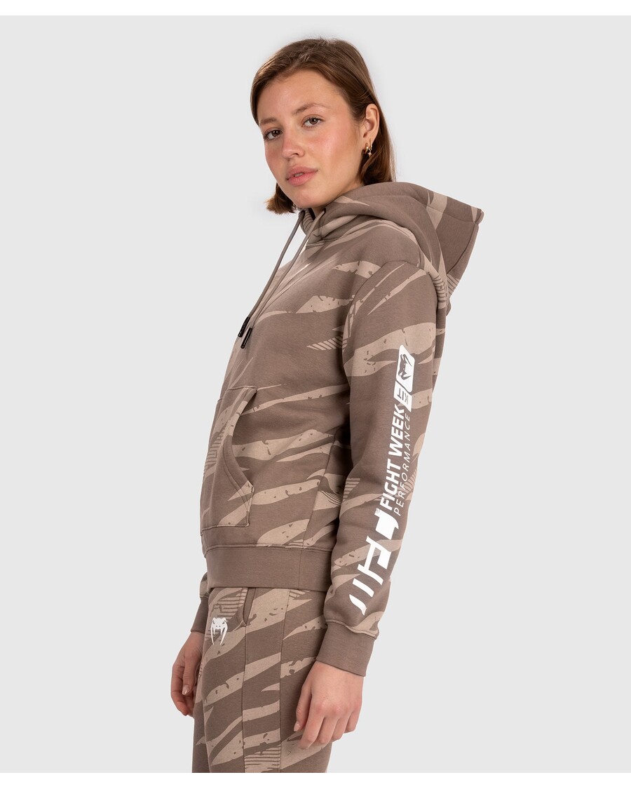 UFC Adrenalin Von Venum Fight Week Damen-Pullover-Kapuzenpullover – Desert Camo