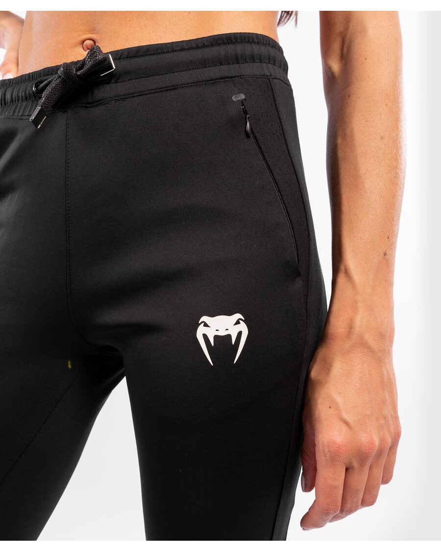 UFC VENUM オーセンティック ファイト ナイト ウィメンズ ウォークアウト パンツ - ブラック