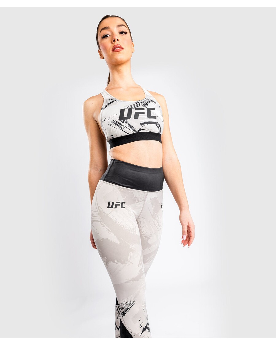 Ufc Venum Authentic Fight Week 2.0 ביצועי נשים צמודים - חול