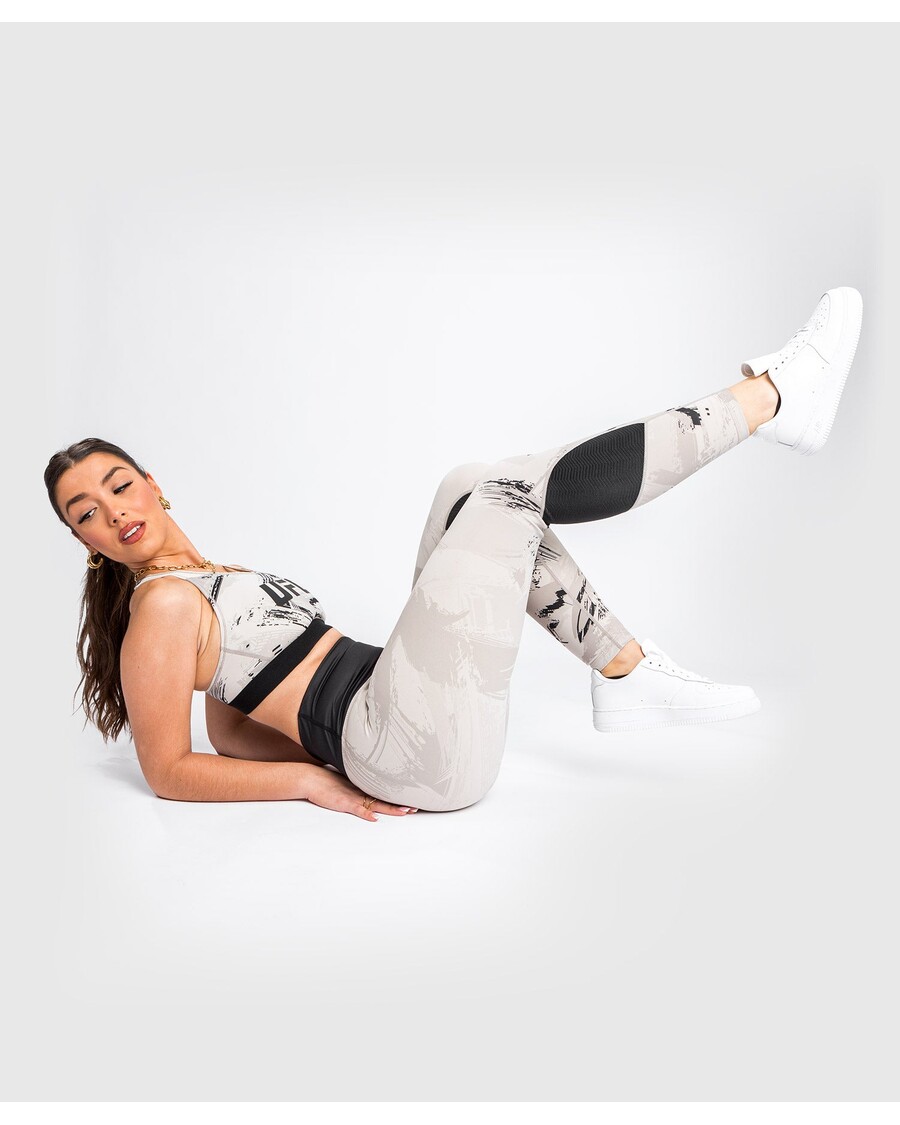 Ufc Venum Authentic Fight Week 2.0 ביצועי נשים צמודים - חול