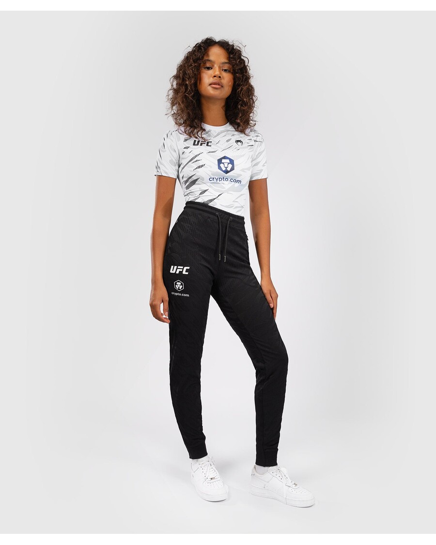 UFC Fusion by Venum Authentic Fight Night Women’s Walkout Pant - Black