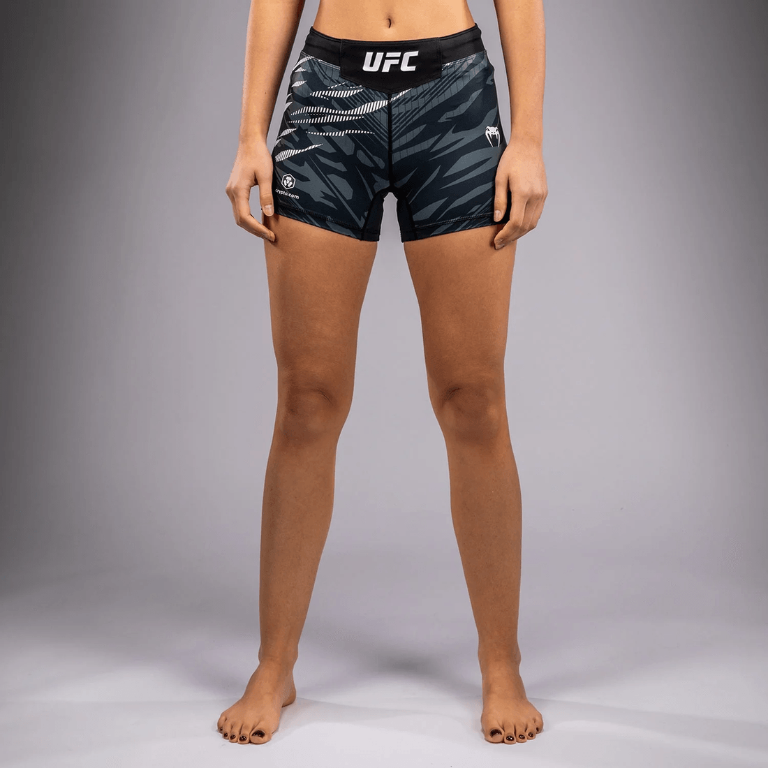 UFC Fusion by Venum Authentic Fight Night Women’s Vale Tudo Short - Short Fit - Black