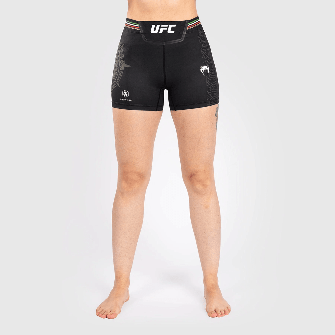 Noche UFC by Venum Authentic Fight Night Women’s Vale Tudo Short - Short Fit - Black