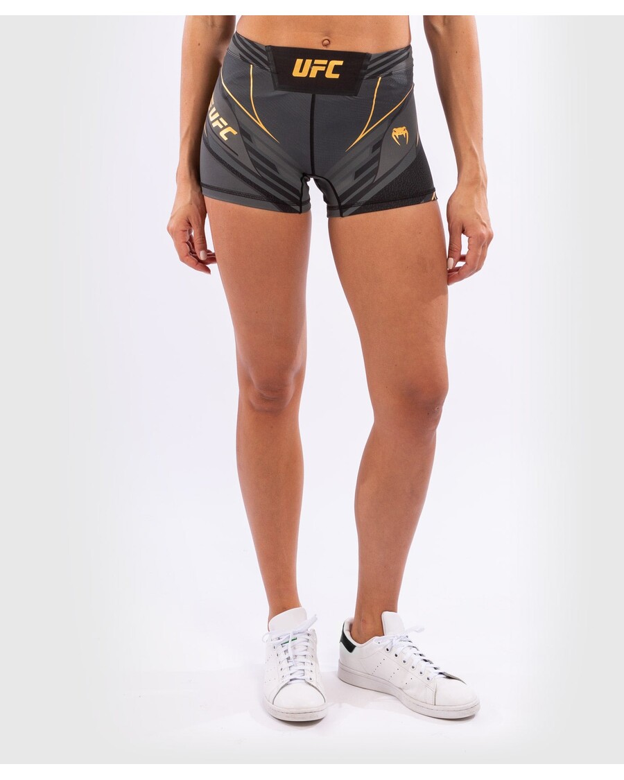 Ufc Venum Authentic Fight Night дамски вале тудо шорти - къса кройка - шампион