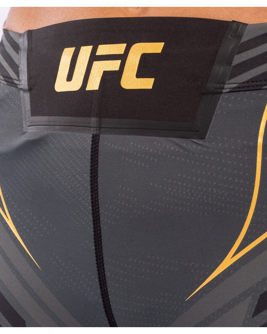 Ufc Venum Authentic Fight Night дамски вале тудо шорти - къса кройка - шампион