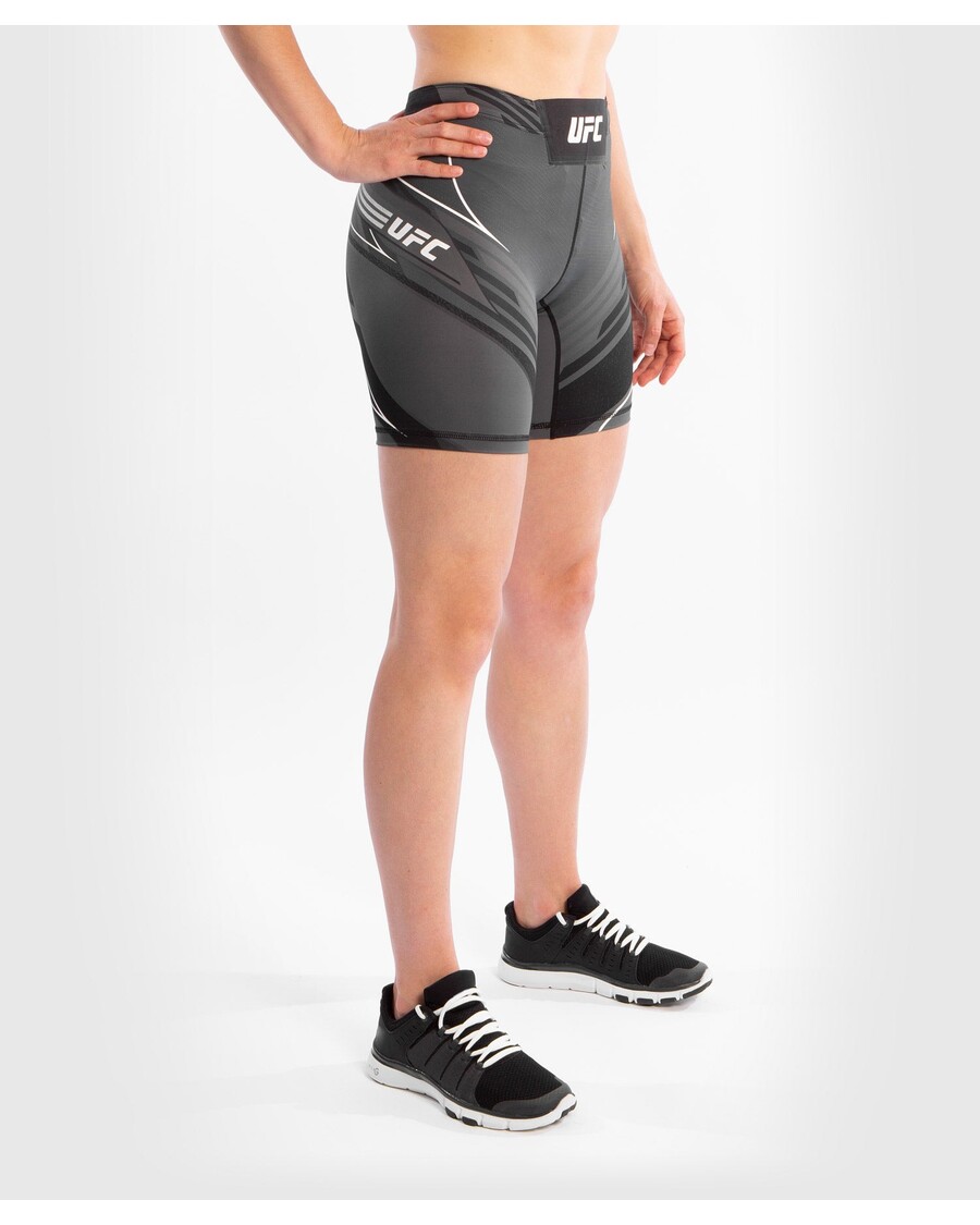 UFC ヴェナム オーセンティック ファイト ナイト レディース ヴァーレ トゥード ショーツ - ロング フィット - ブラック
