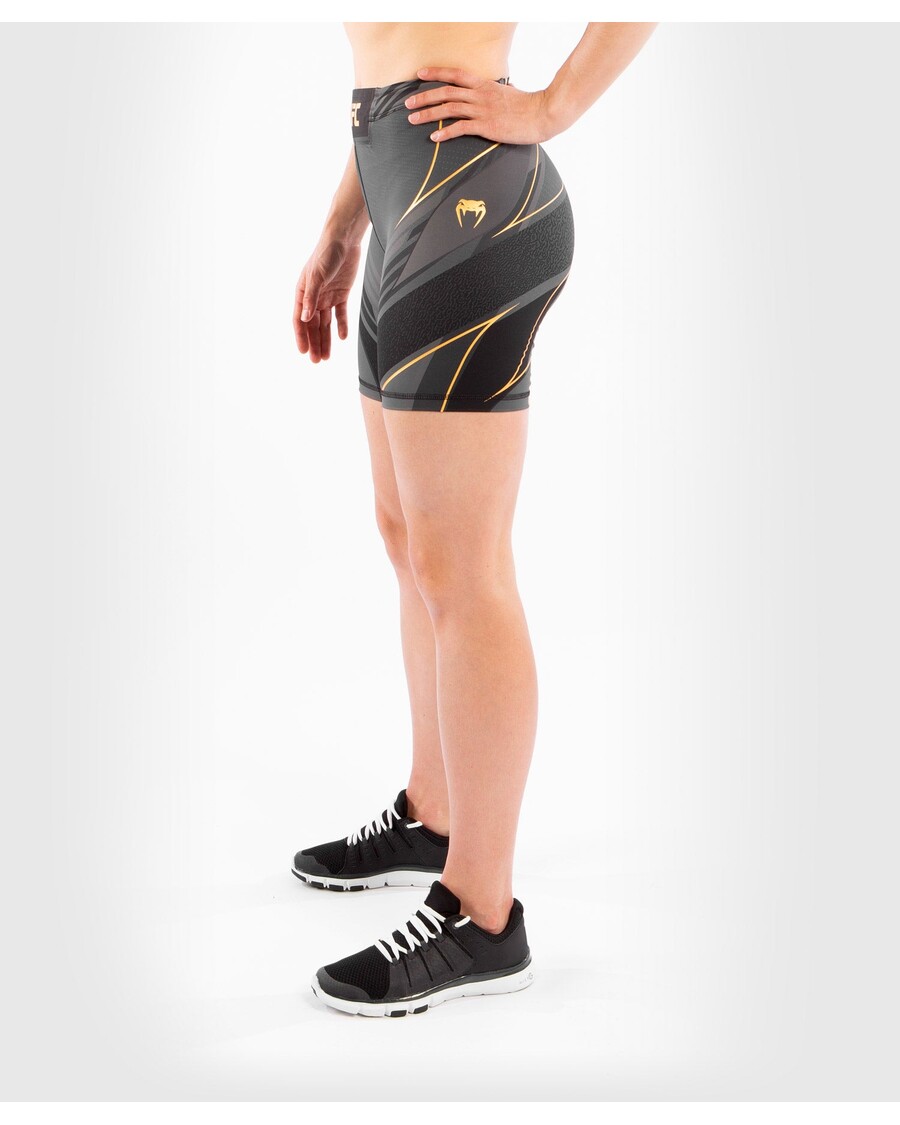 Ufc Venum Uthentic Fight Night شورت زنانه واله تودو - تناسب بلند - قهرمان