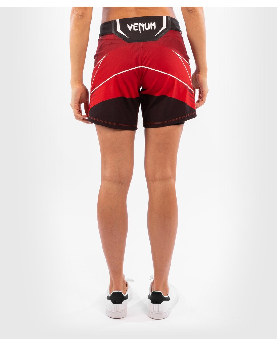 UFC VENUM オーセンティック ファイト ナイト 女性用ショーツ - ロングフィット - レッド