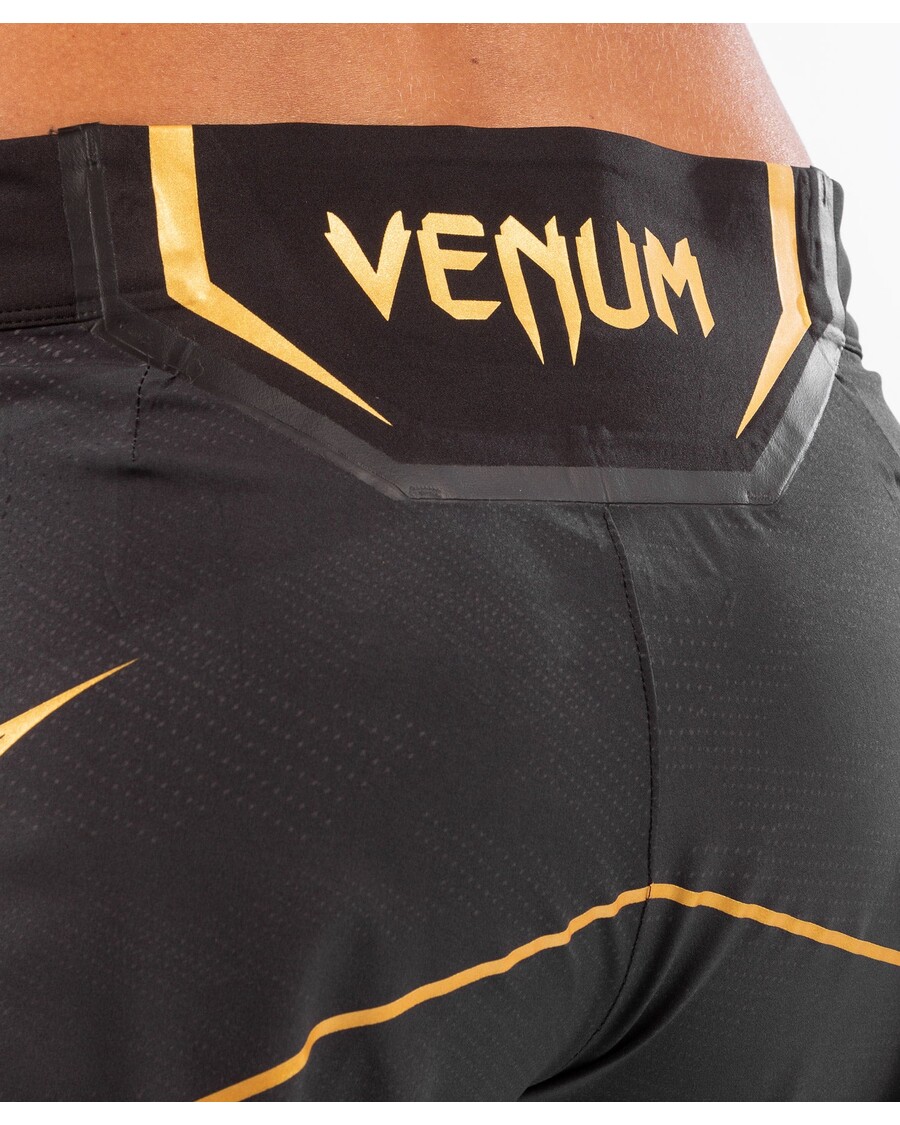 Dámské šortky Ufc Venum Authentic Fight Night - Dlouhý Střih - šampion