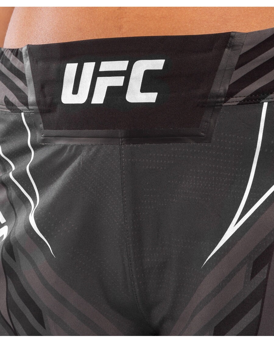 Ufc Venum Authentic Fight Night дамски къси панталони - къса кройка - черни