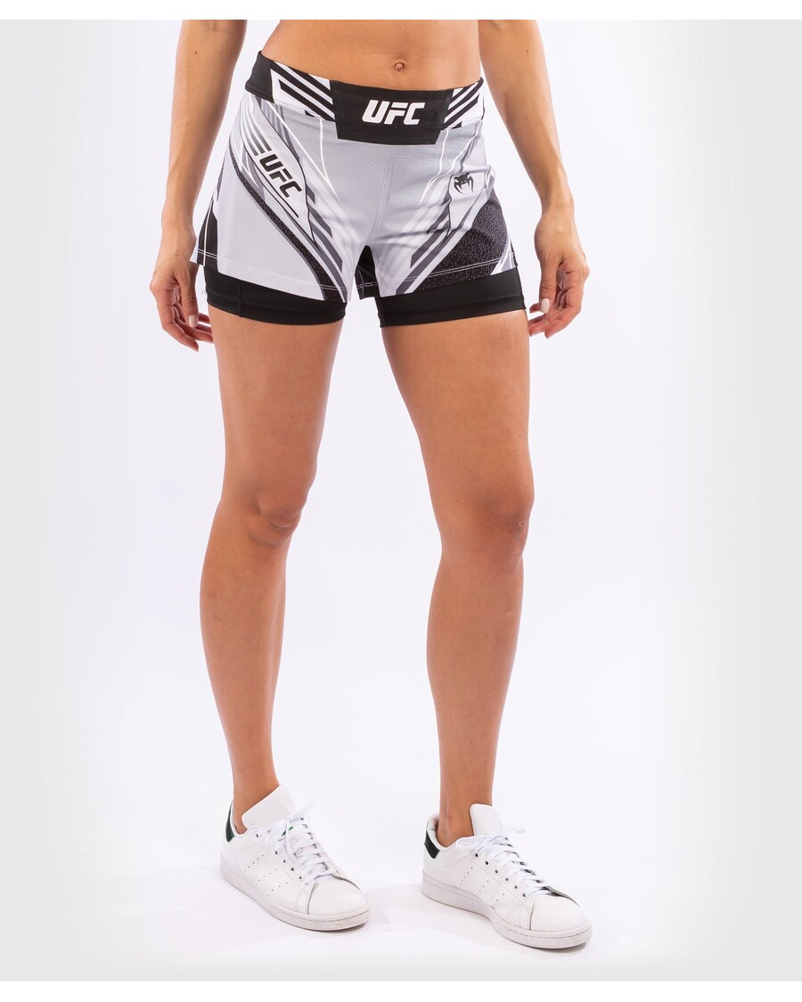 Ufc Venum Otantik Dövüş Gecesi Kadın şortu - Kısa Kesim - Beyaz
