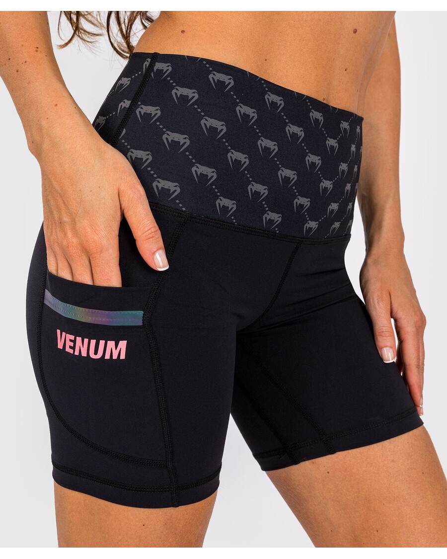 Celana Pendek Kompresi Venum Monogram - Untuk Wanita - Hitam/emas Merah Muda