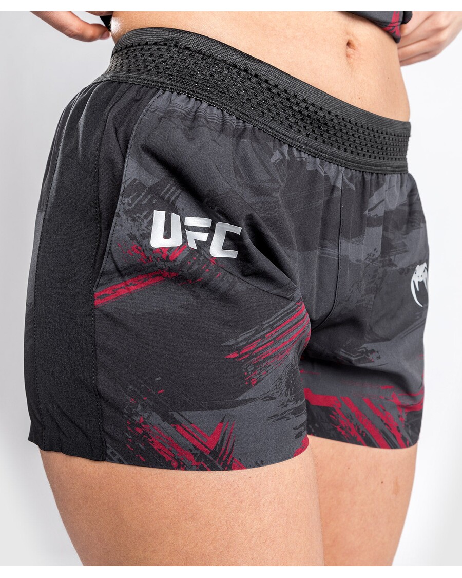 уфц венум аутхентиц фигхт веек 2.0 женске перформансе кратке - црно/црвено
