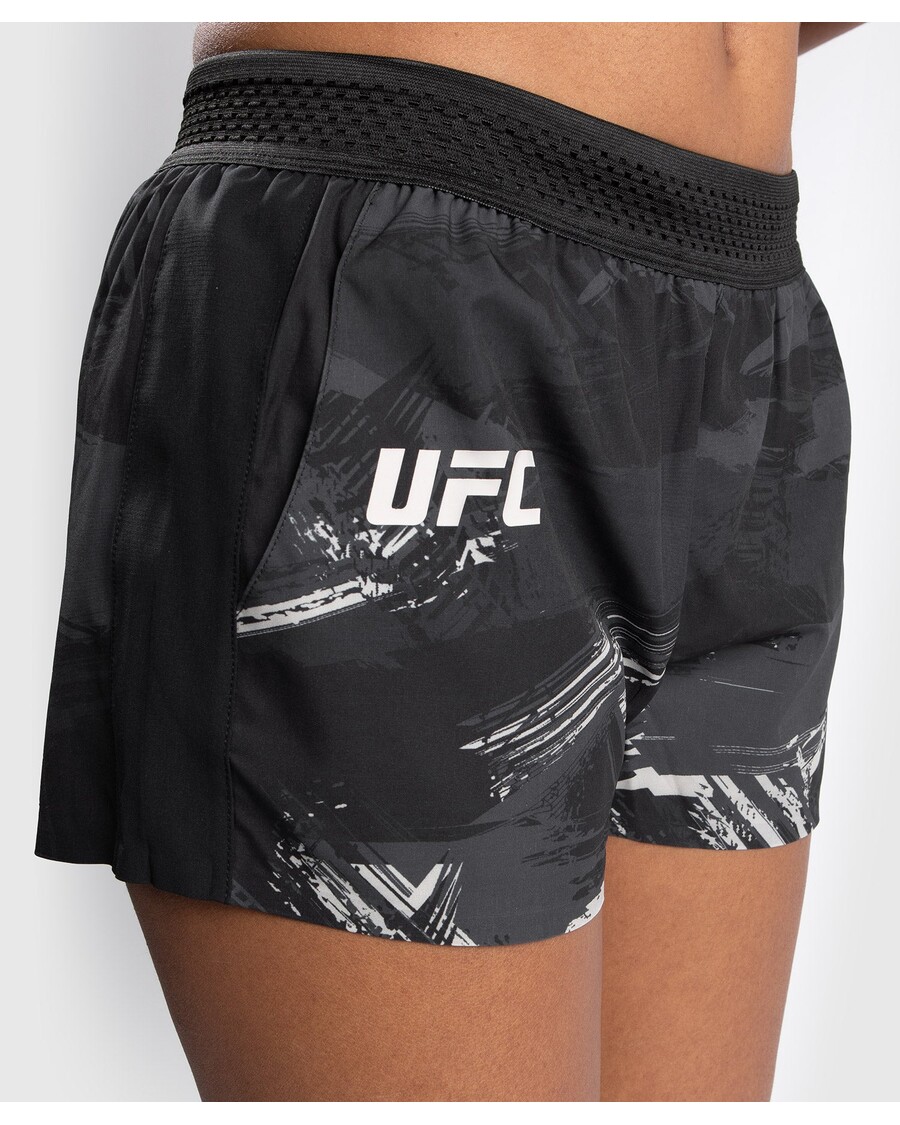 уфц венум аутхентиц фигхт веек 2.0 женске перформансе кратке - црно/песак