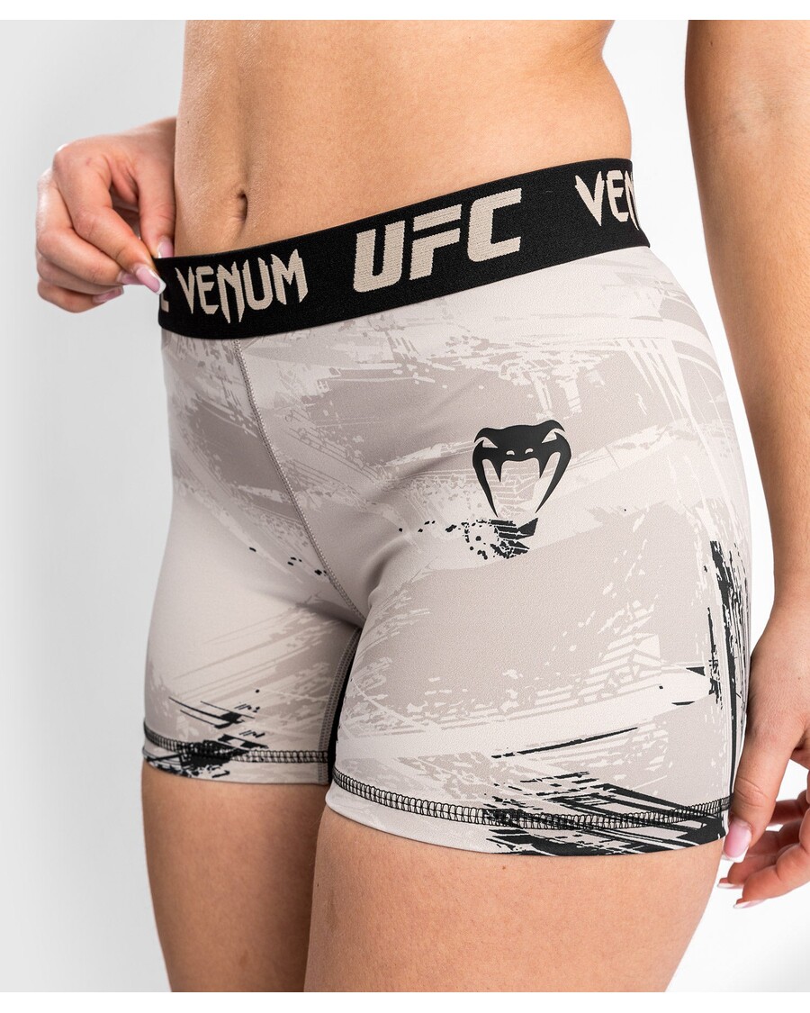 уфц венум аутхентиц фигхт веек 2.0 женске вале тудо кратке - песак/црна