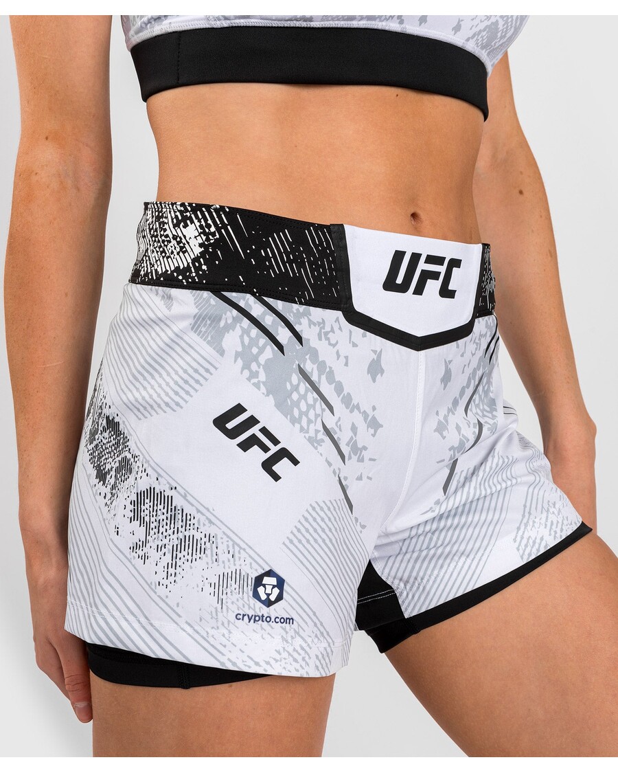 Ufc Adrenaline By Venum אותנטי קרב לילה קרב נשים קצר - לבן