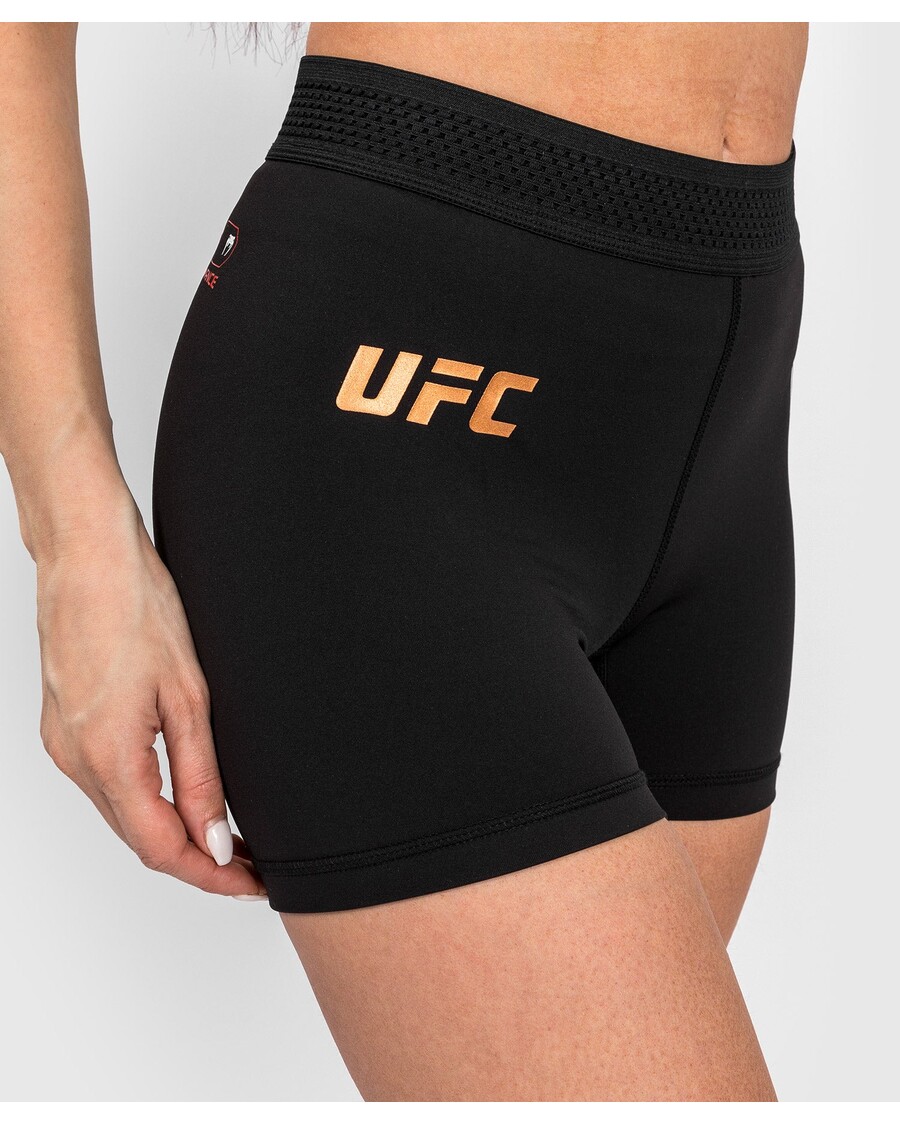 UFC アドレナリン バイ ヴェナム ファイト ウィーク ウィメンズ ヴァーレ トゥード ショート - ブラック