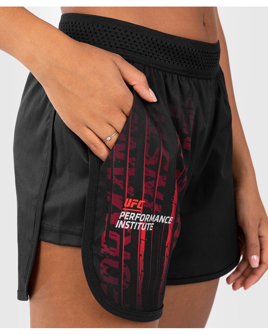 Ufc Venum Performance Institute 2.0 Dames Performance Short - Zwart/rood