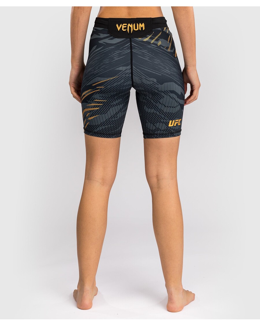 Ufc Fusion By Venum Autenttinen Taisteluilta Naisten Vale Tudo Lyhyt - Pitkä Istuvuus - Mestari