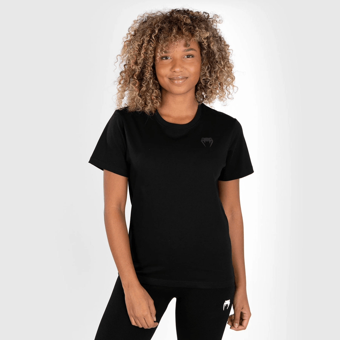 تي شيرت نسائي فينوم × دودج ديمون 170 - أسود