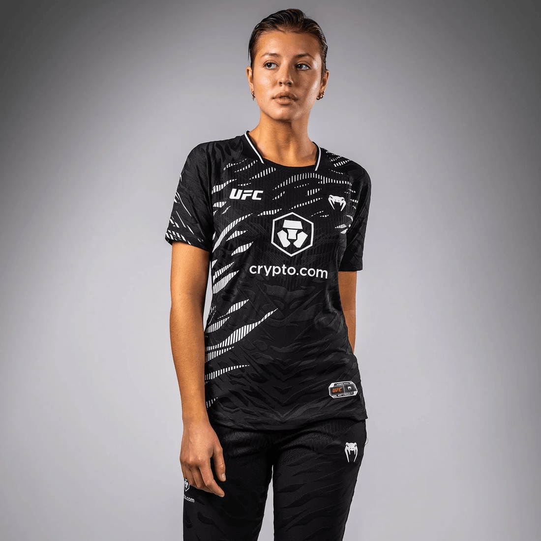 UFC Fusion by Venum Authentic Fight Night Women’s Walkout Jersey - Black