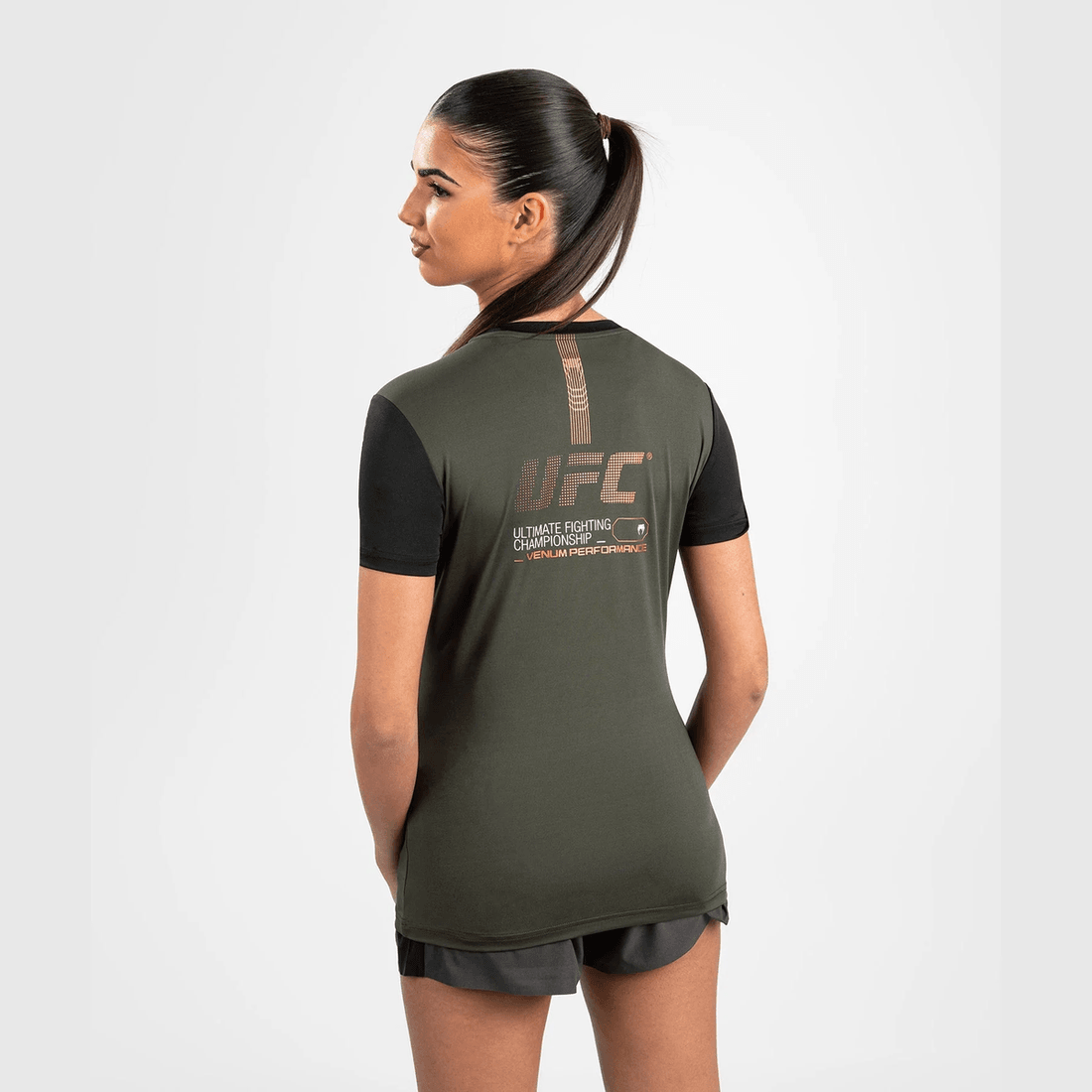 UFC Adrenaline by Venum Fight Week  Women’s Dry-Tech T-shirt - Khaki/Bronze