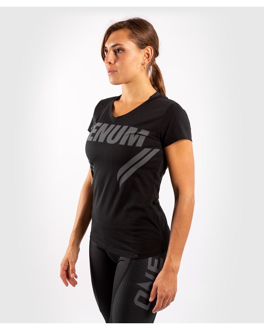 חולצת טי Venum One Fc Impact - לנשים - שחור/שחור