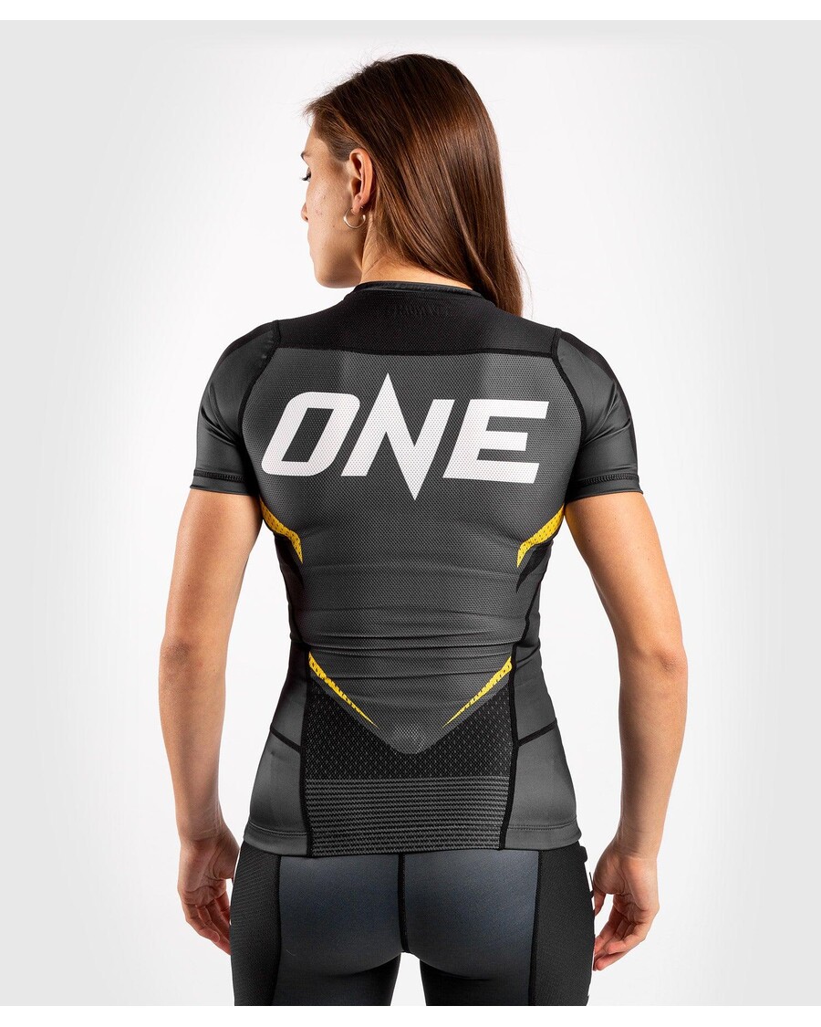 Venum ONE FC Impact Rashguard - short sleeves - for women - Grey/Yellow