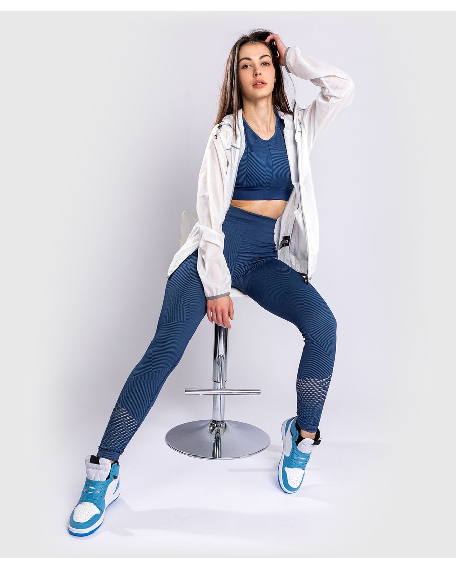 חזיית ספורט ללא תפרים Venum Sparring - לנשים - כחול נייבי