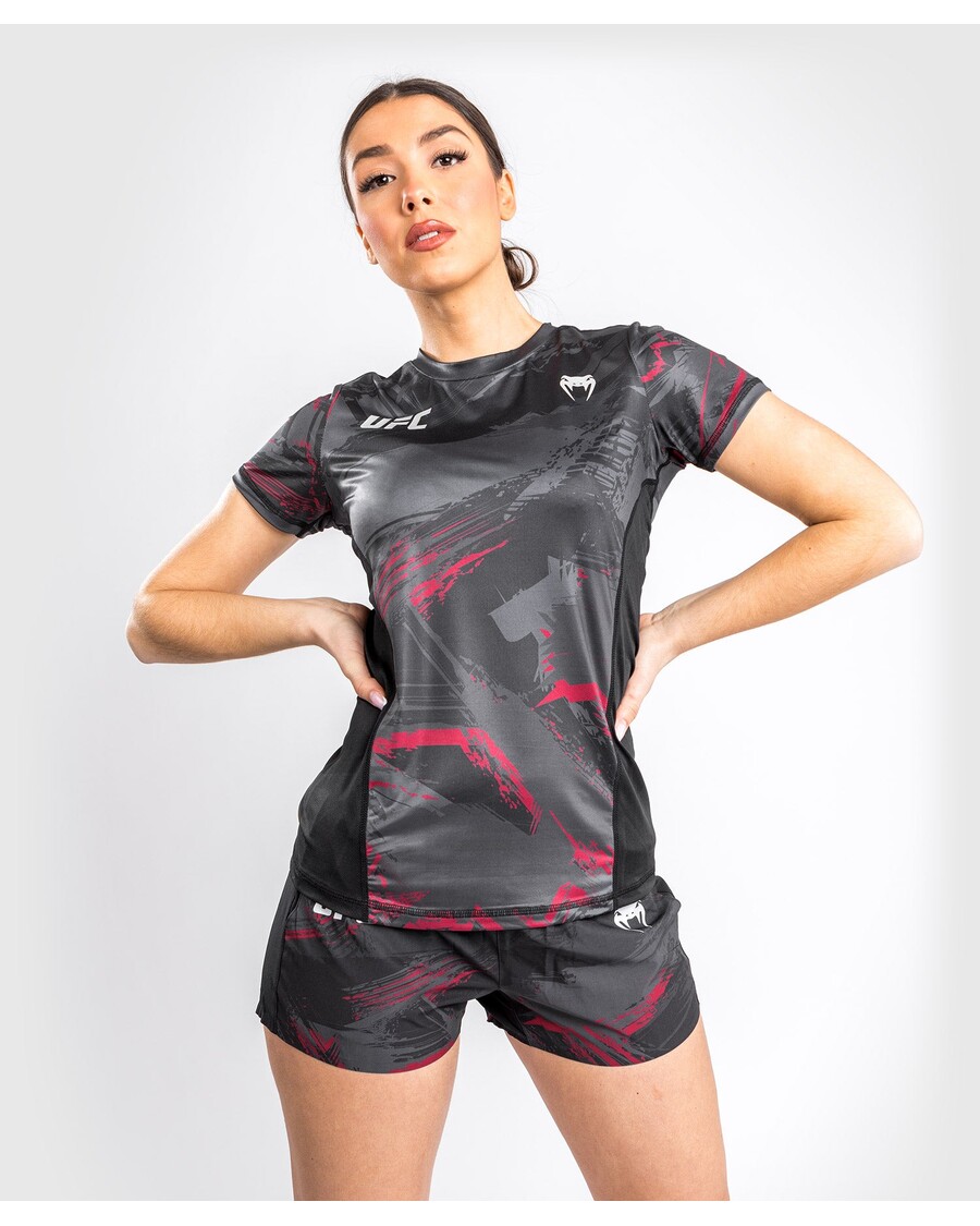 Kaos Ufc Venum Authenticfight Week 2.0 Dry Tech - Untuk Wanita - Hitam/merah