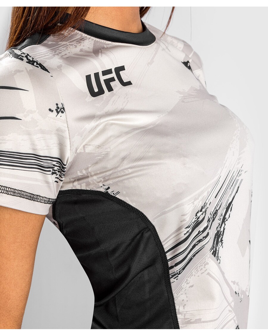 UFC Venum Authentic Fight Week 2.0 Dry Tech T-Shirt - For Women - Sand/Black
