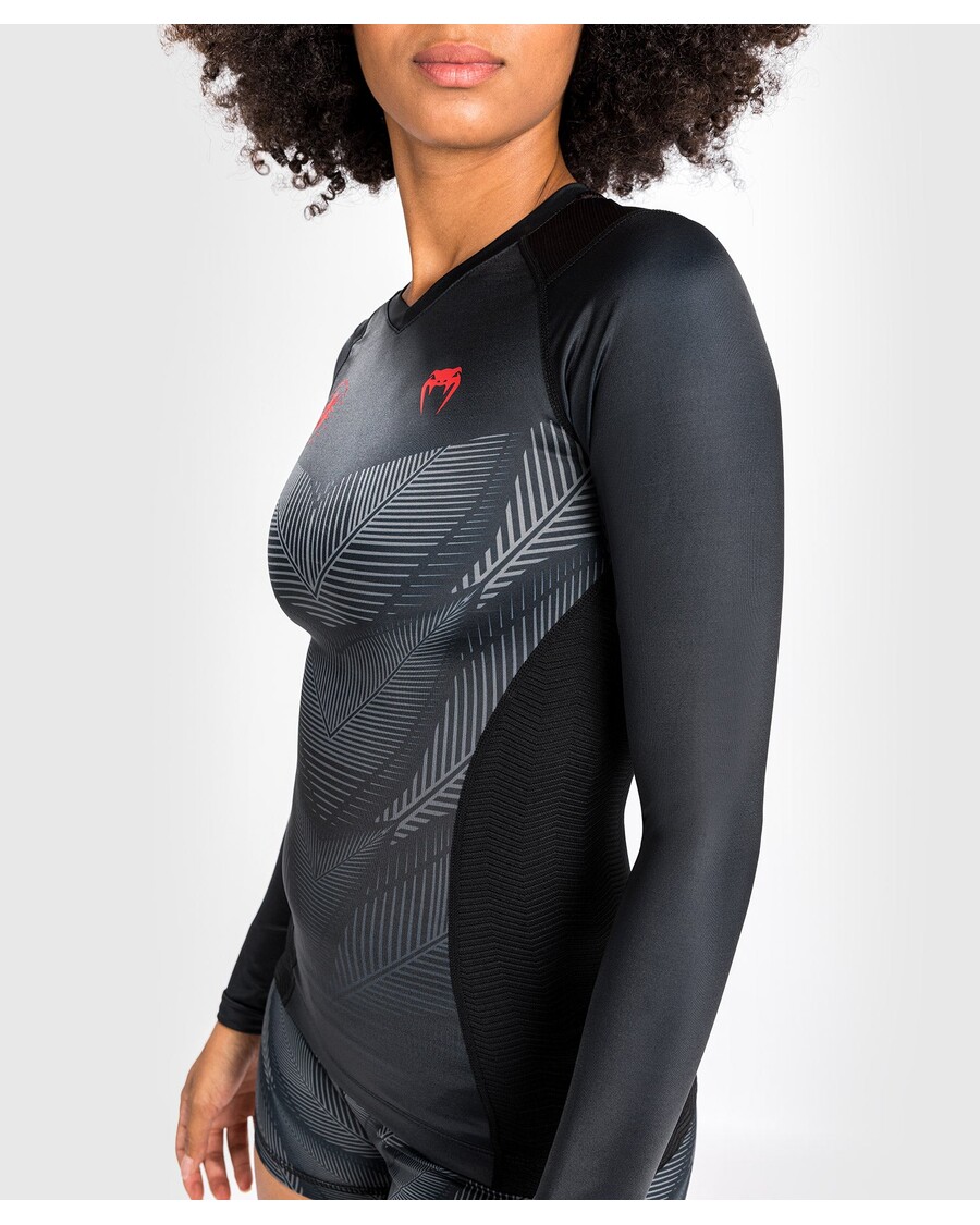 Venum Phantom ラッシュガード長袖 - 女性用 - ブラック/レッド