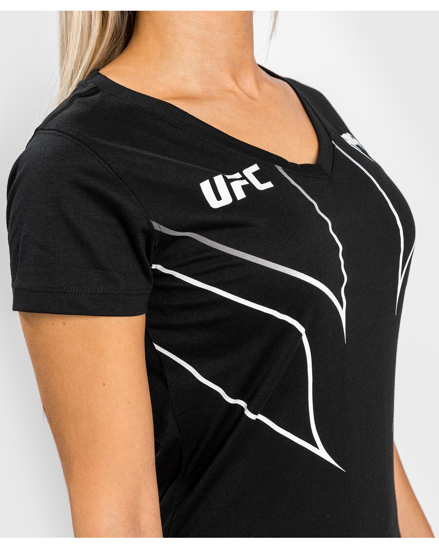 Ufc Venum Fight Night 2.0 העתק חולצת טי לנשים - שחור