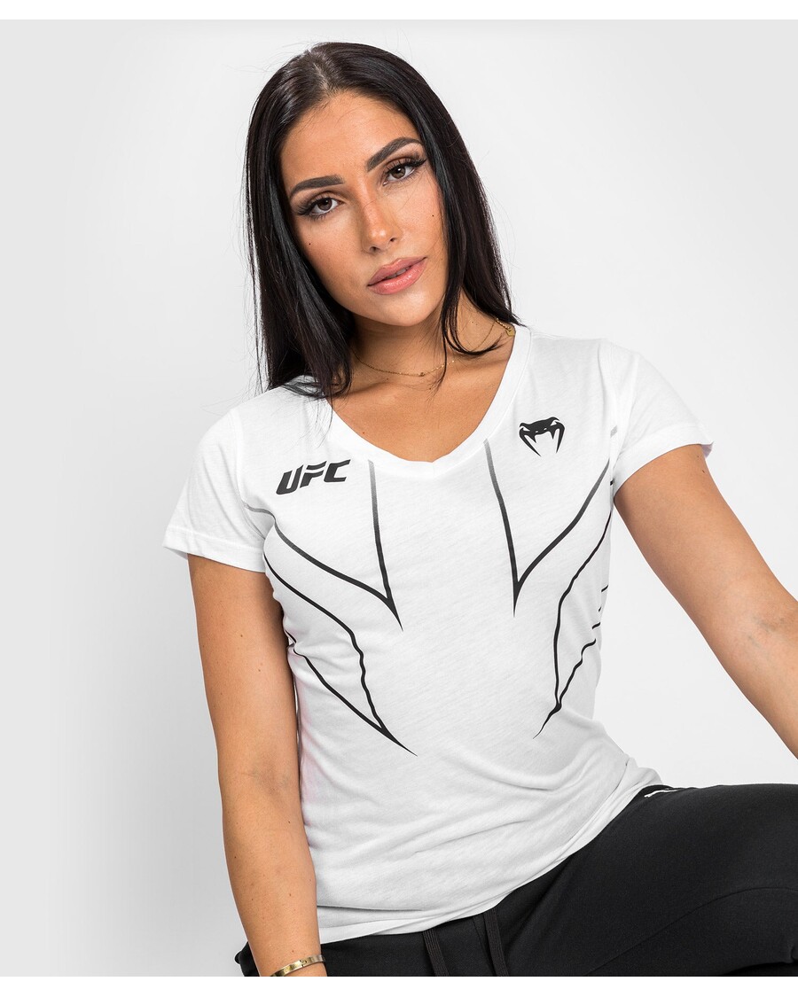 Ufc Venum Fight Night 2.0 העתק חולצת טי לנשים - לבן