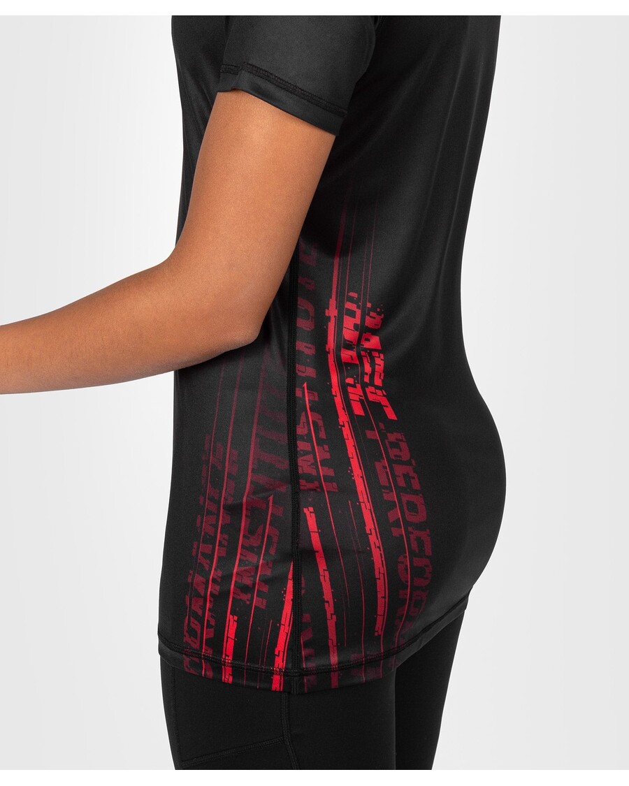 UFC Venum Performance Institute 2.0 Women’s Dry-Tech Shirt - Black/Red