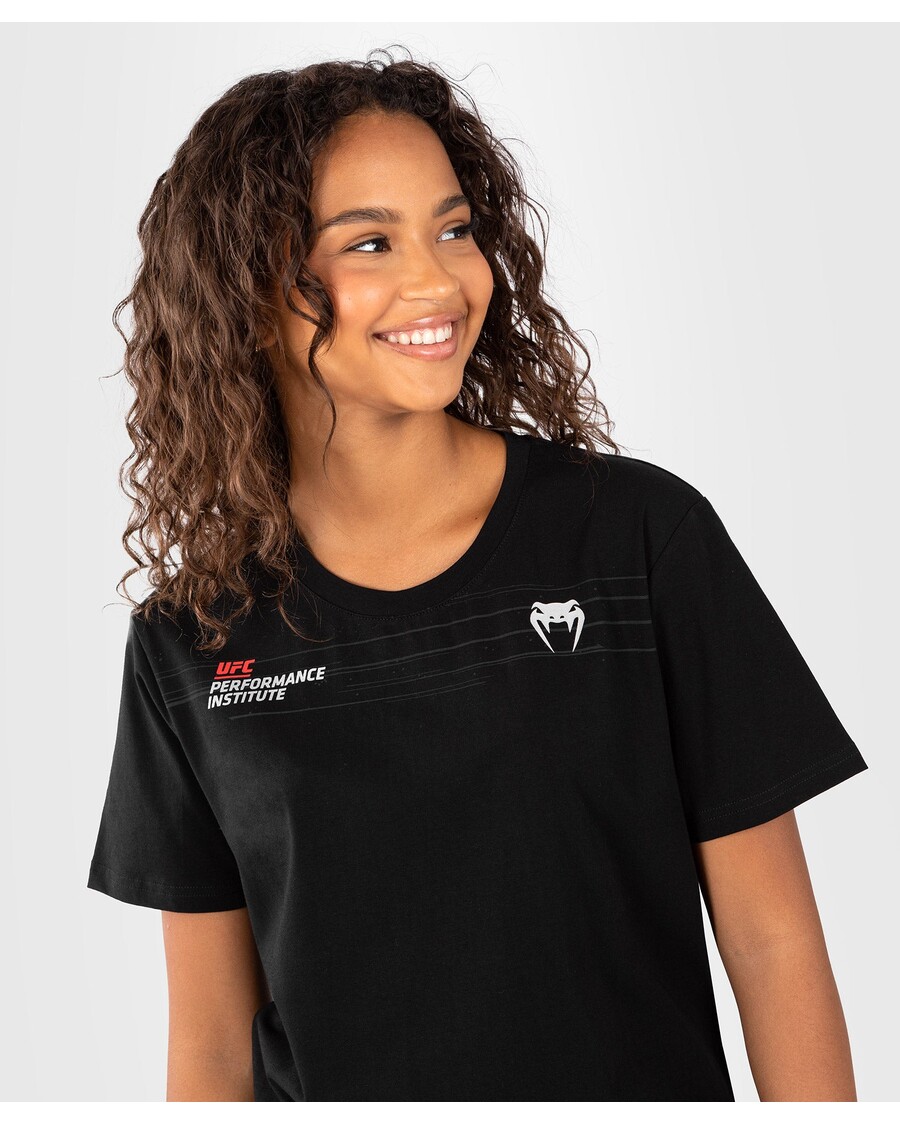 UFC VENUM パフォーマンス インスティテュート 2.0 レディース T シャツ - ブラック/レッド