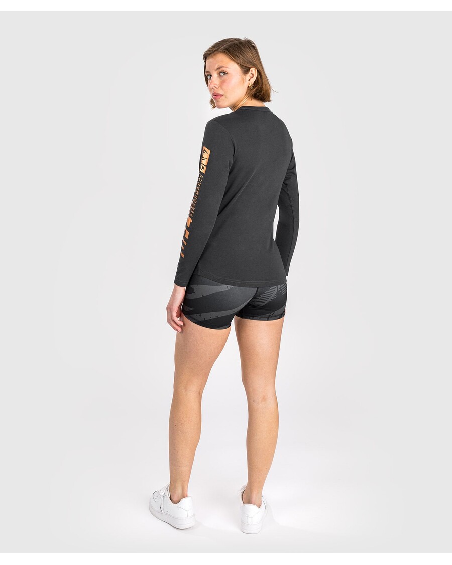 Ufc Adrenaline By Venum Fight Week חולצת כותנה עם שרוולים ארוכים לנשים - אפור פחם