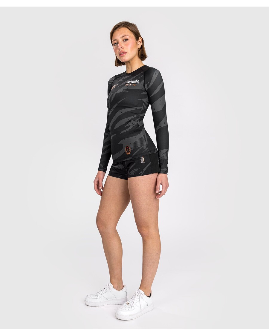 Ufc Adrenaline By Venum Fight Week Rashguard à Manches Longues Pour Femmes - Camouflage Urbain