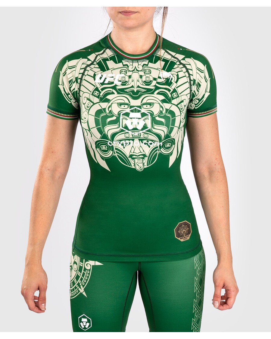 Noche UFC Oleh Venum Authentic Fight Night Rashguard Lengan Pendek Penampilan Wanita - Hijau