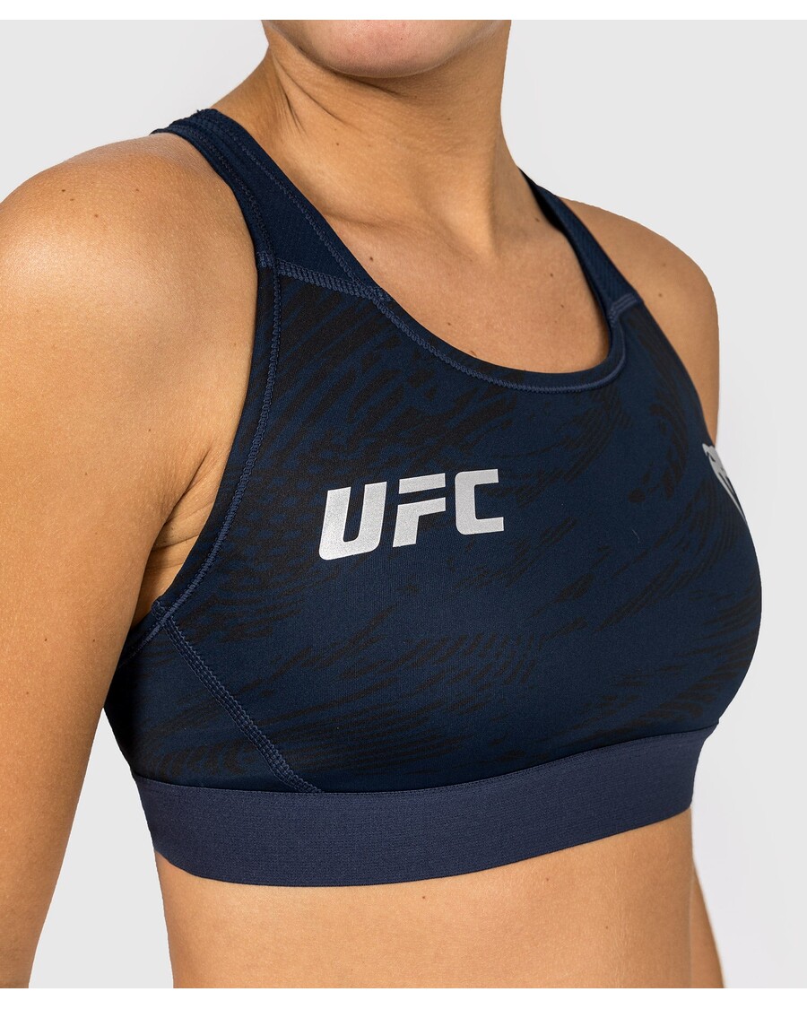 UFC フュージョン バイ ヴェナム ファイト ウィーク 女性用スポーツブラ - オーシャンブルー